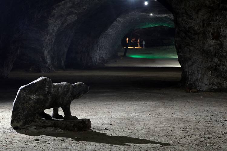 Konya’dan kalkıp 380 kilometre yol gitti, 150 metre derinlikte şifa buldu 7